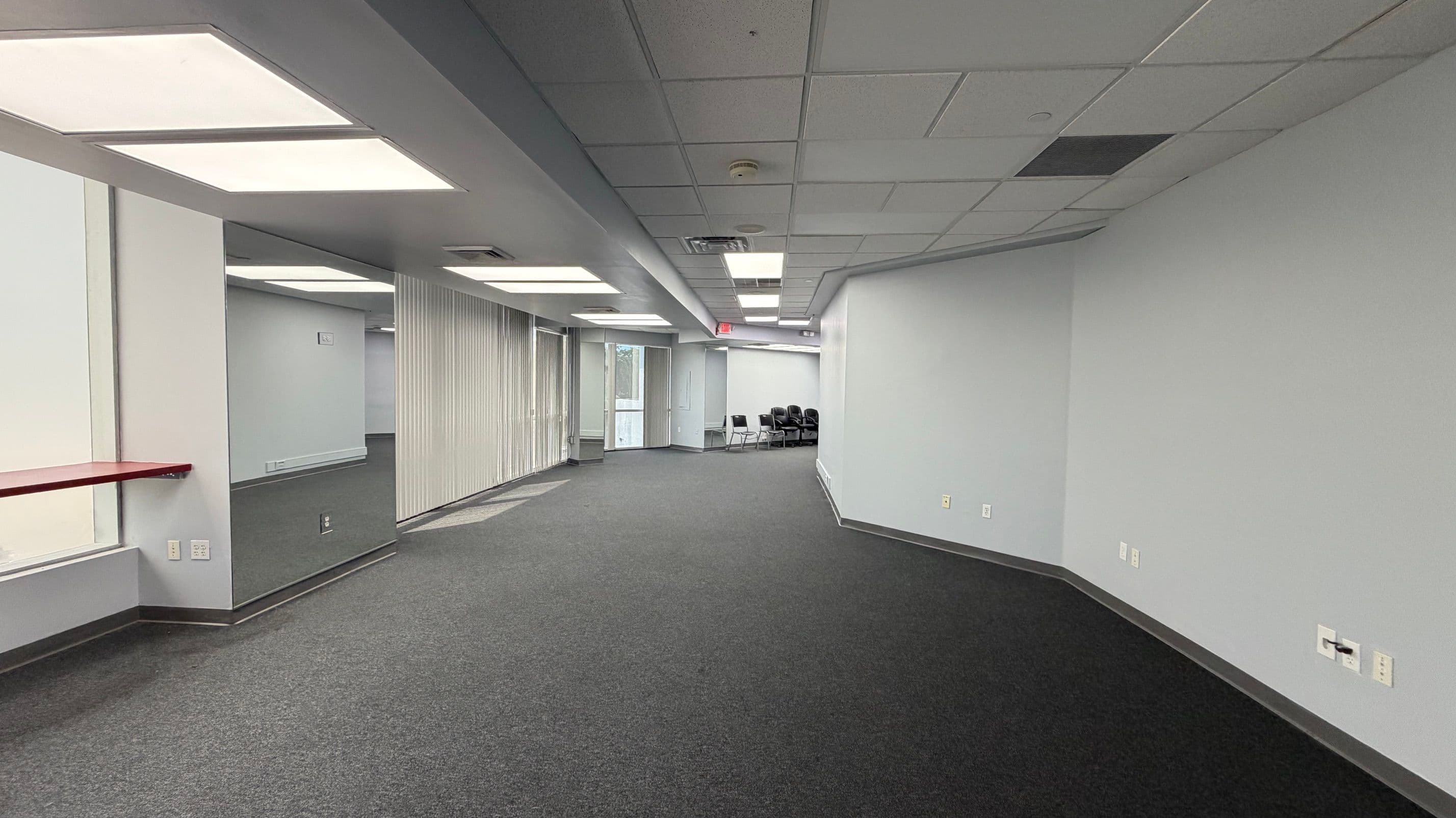 Unit 203 — medical space — thumbnail 4