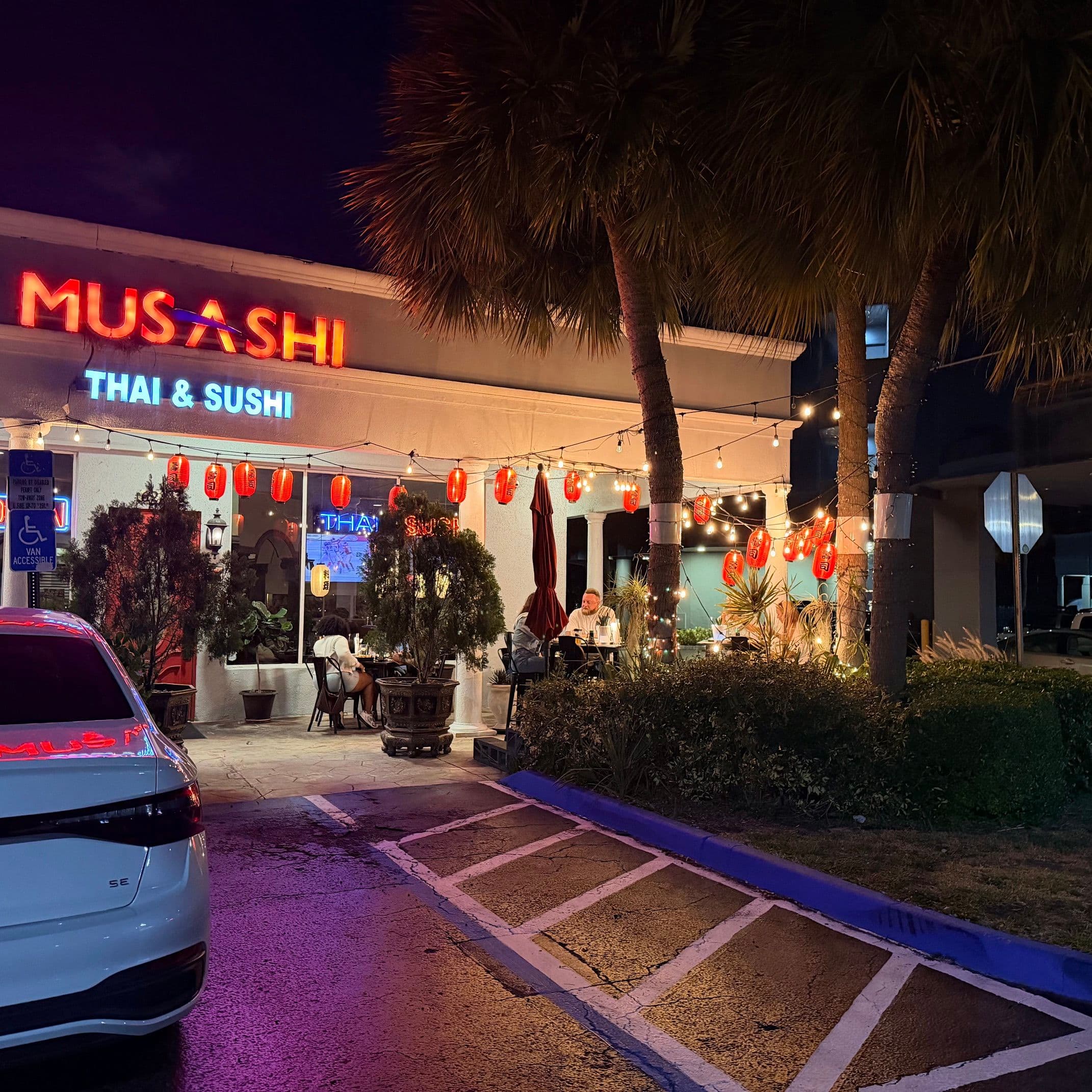 Musashi Thai and Sushi restaurant — photo 7