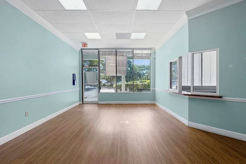 Medical Clinic Space with 6 exam rooms, medical space, photo 3